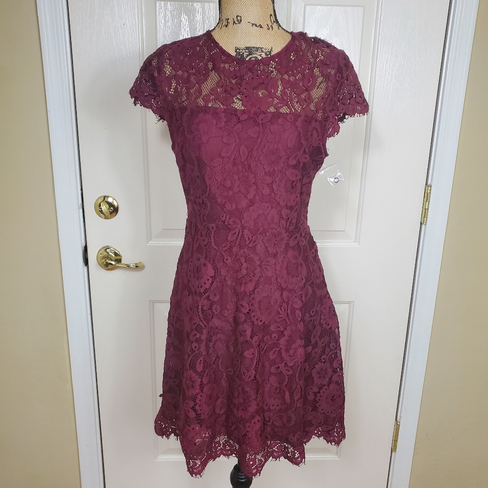 Show Me Your Mumu Alice Maroon Floral Dress - Picture 2 of 8